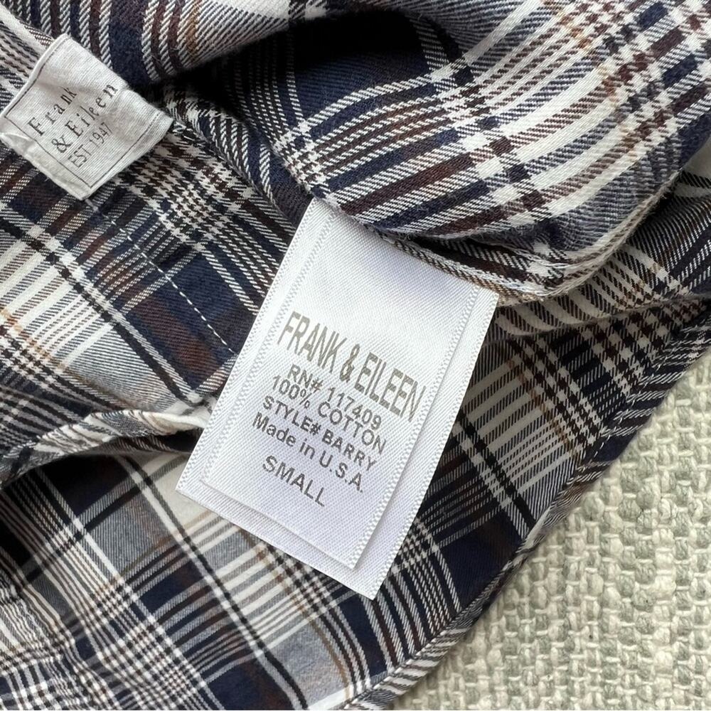 Frank & Eileen Barry Blue White Grey Plaid Long Sleeves Button Down Shirt Small - Picture 9 of 9